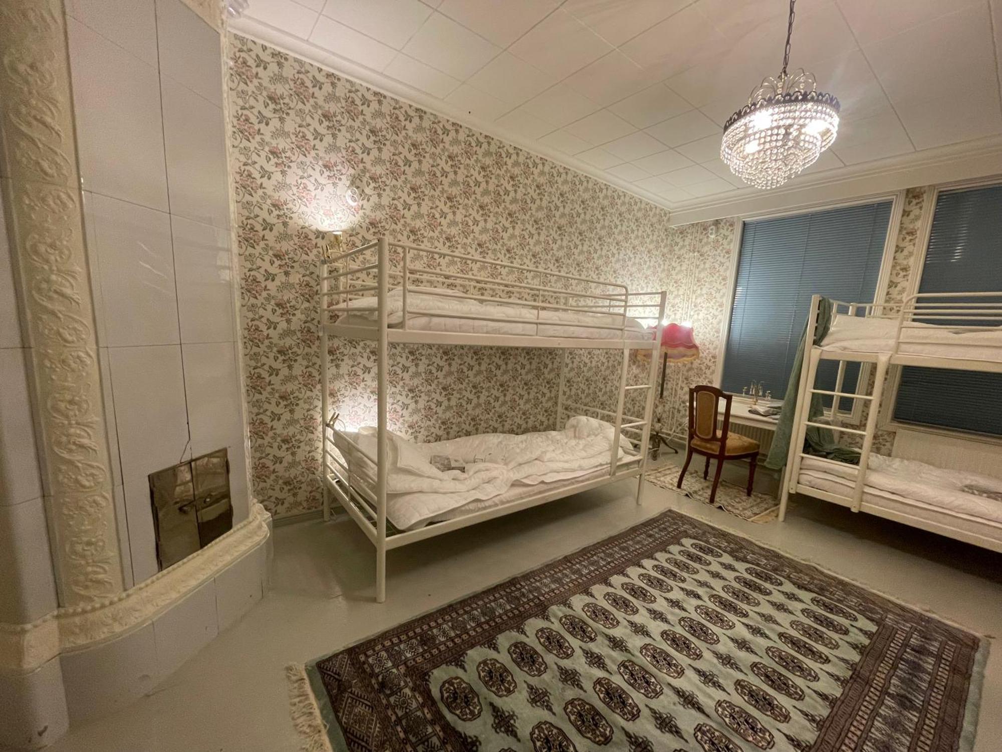 Hostel Cafe Huvila Oulu Zewnętrze zdjęcie