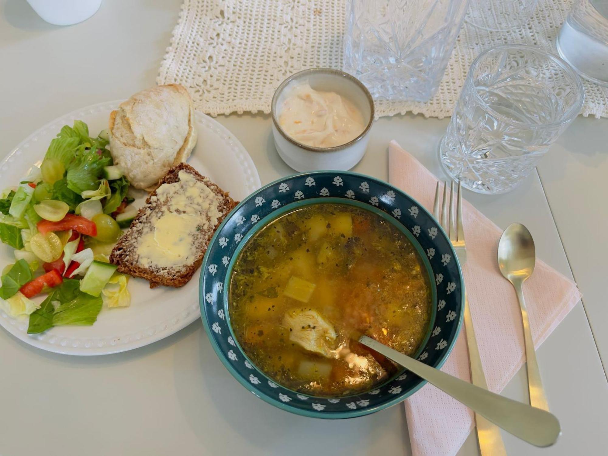 Hostel Cafe Huvila Oulu Zewnętrze zdjęcie