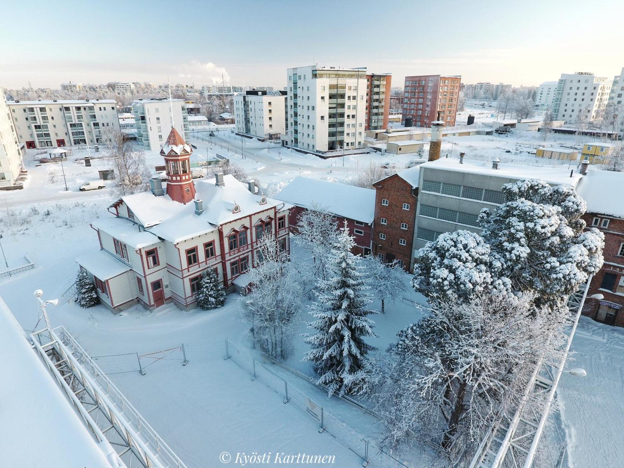 Hostel Cafe Huvila Oulu Zewnętrze zdjęcie